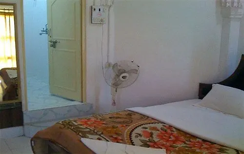 Dwivedi Hotels Palace On Steps Varanasi