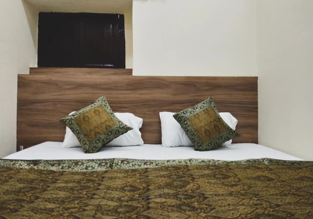 Dwivedi Hotels Palace On Steps Βαρανάσι Ινδία